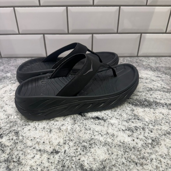 Hoka One One Men's 8 Ora Recovery‎ Flip Flops Black Womens 10 Comfort - Picture 5 of 9
